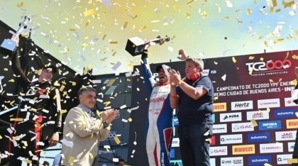 CABA: Más de 70 mil personas vivieron la fiesta del circuito callejero de TC2000