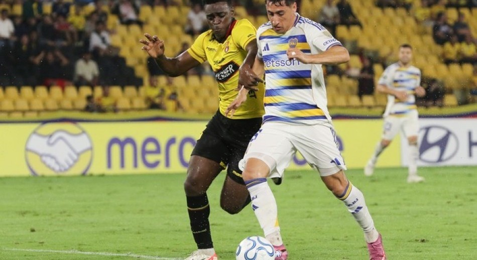 Boca perdió con Barcelona de Ecuador y complicó su clasificación en la Copa Libertadores